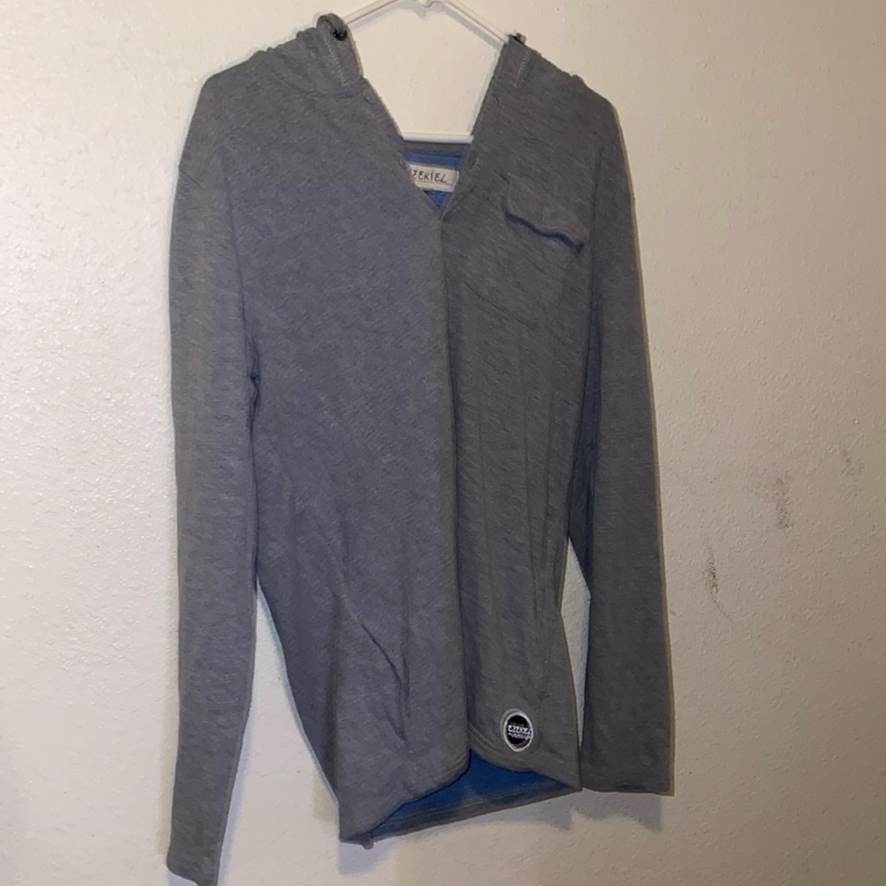 Ezekiel partial button up hoodie